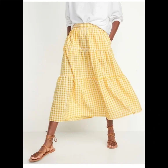 Old Navy Skirts Nwt Old Navy Highwaisted Tiered Seersucker